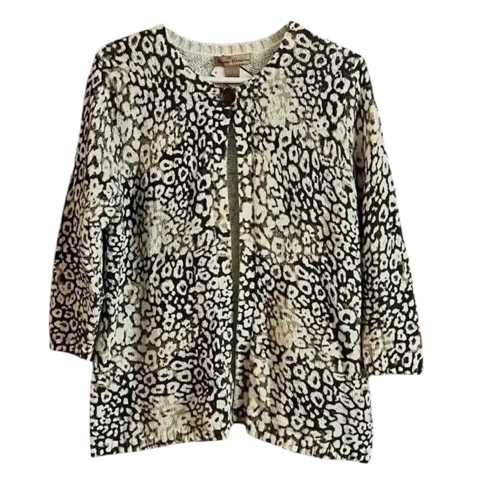 Marisa Christina Beige Animal Print Blouse with Three Quarter Sleeves